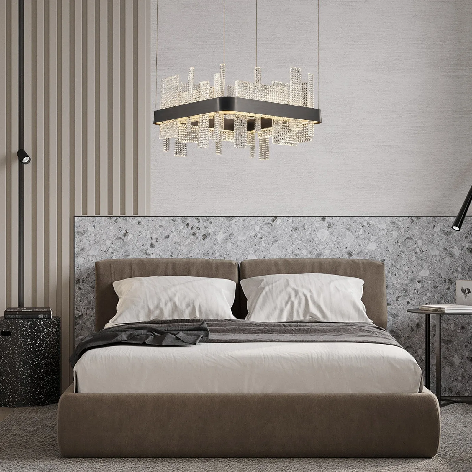 Metropolitan Crystal Frame Chandelier image 5