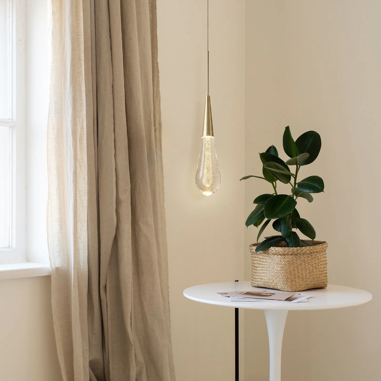 Gilded Teardrop Glass Pendant Light image 5