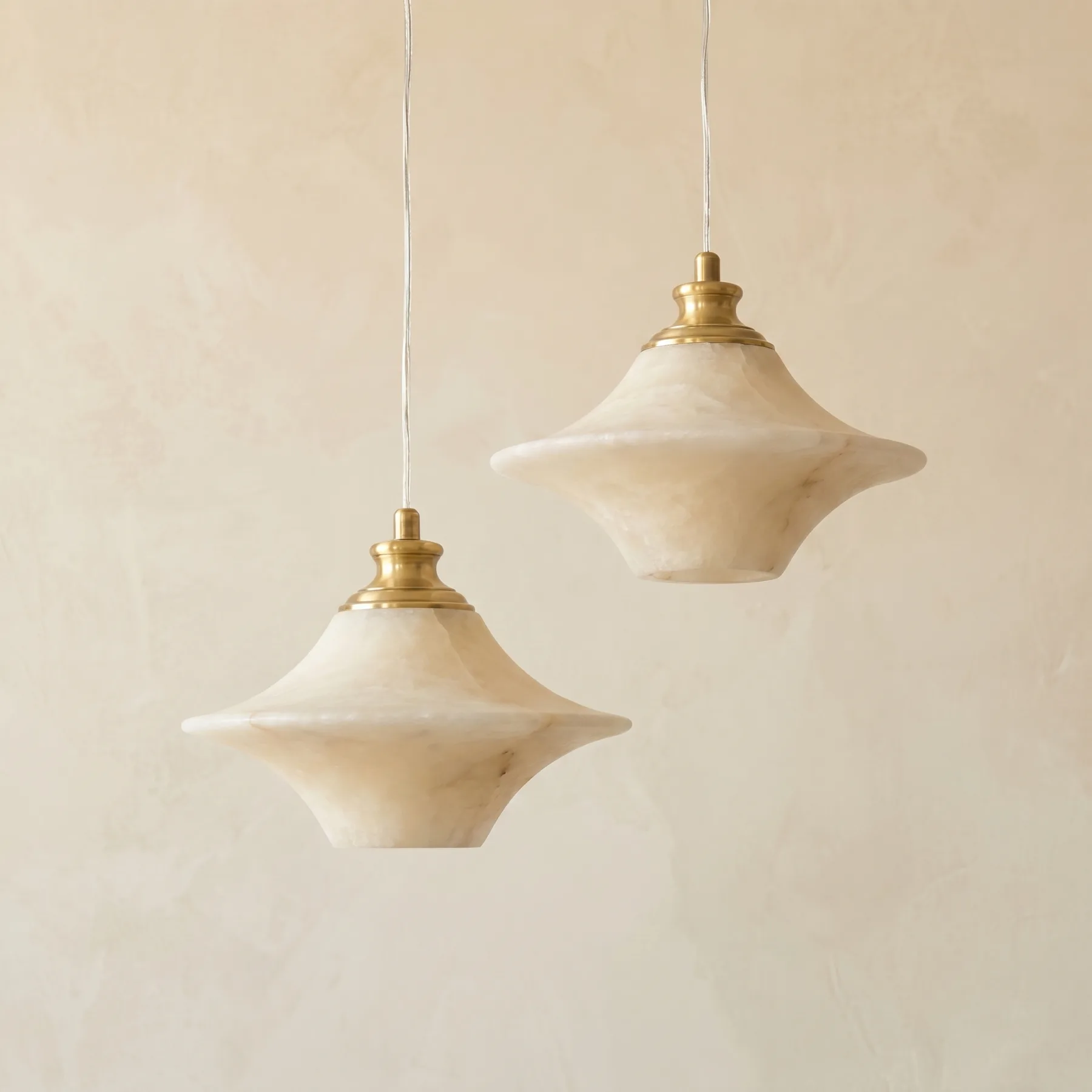 Luminous Alabaster Saucer Pendant Light image 2