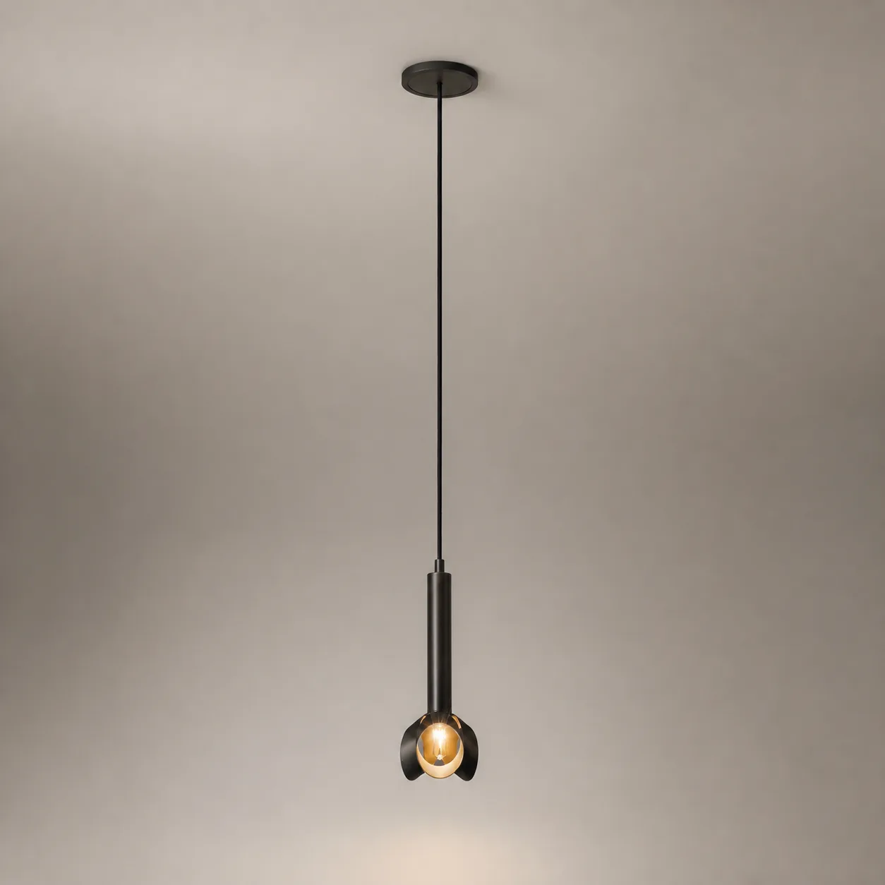 Noir Petal Metal Pendant Light image 3