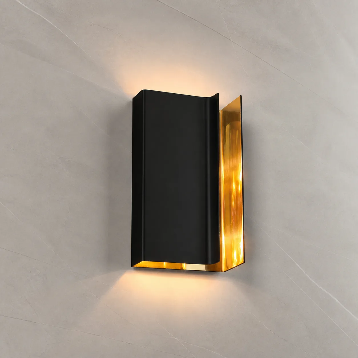 Obsidian Brass Metal Wall Sconce image 3