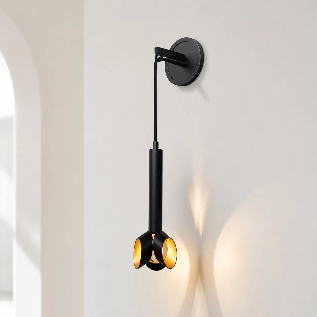 Noir Petal Metal Wall Sconce image 3