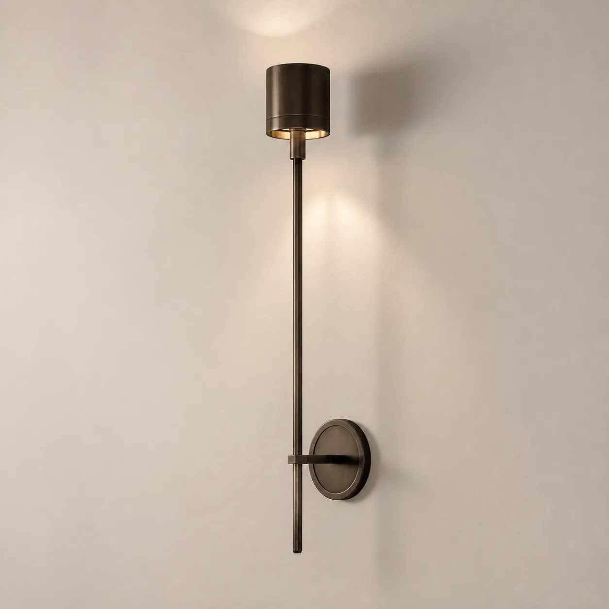 Sculpted Bronze Metal Wall Sconce image 4