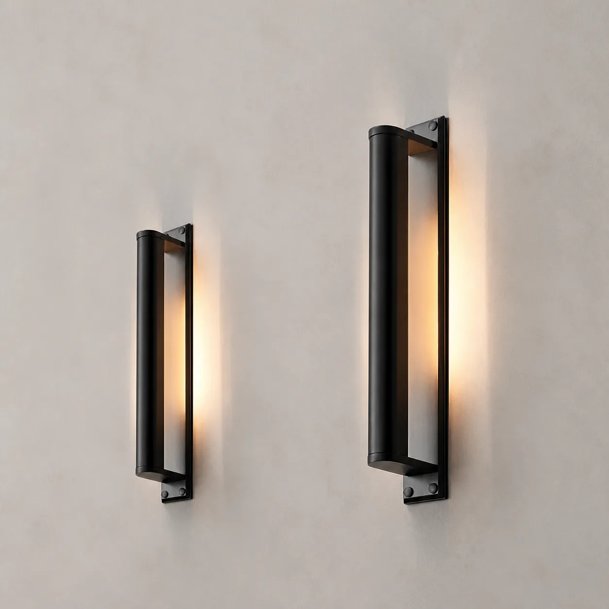 Noir Linear Metal Wall Sconce image 4