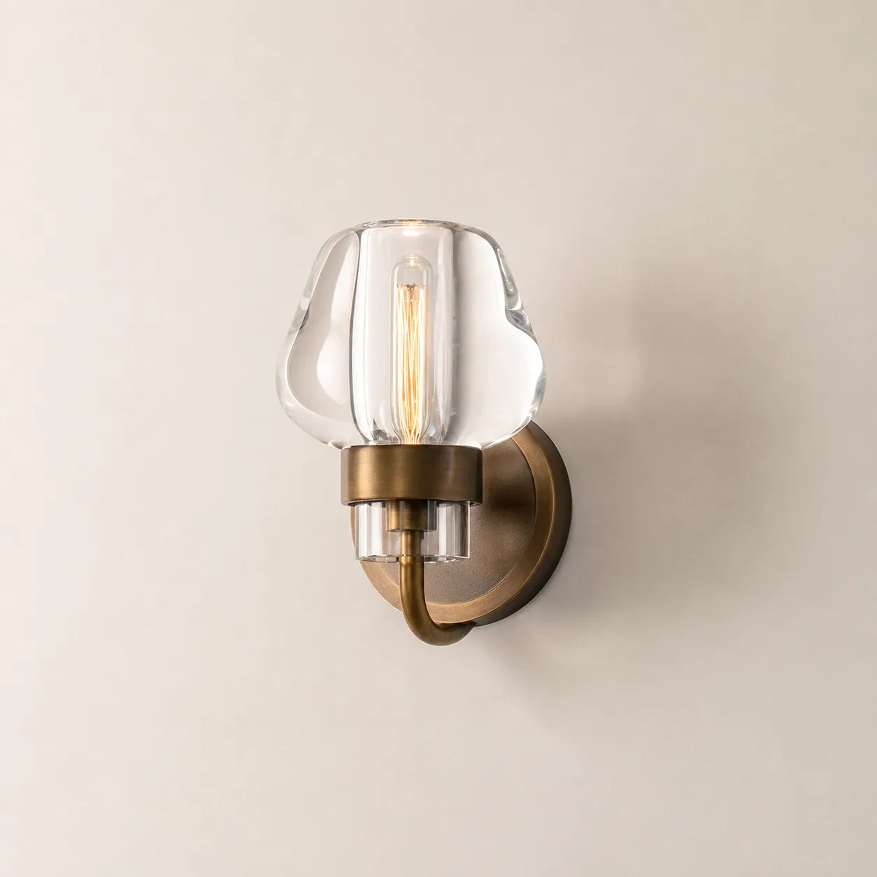 Lustrous Crystal Brass Wall Sconce image 2